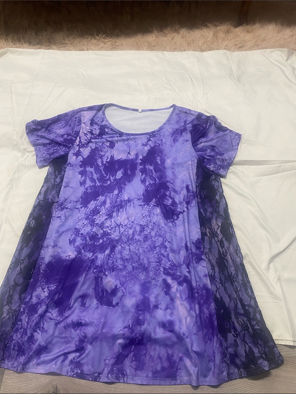 Purple Tie-Dye Short Sleeve Tunic with Lace Panels